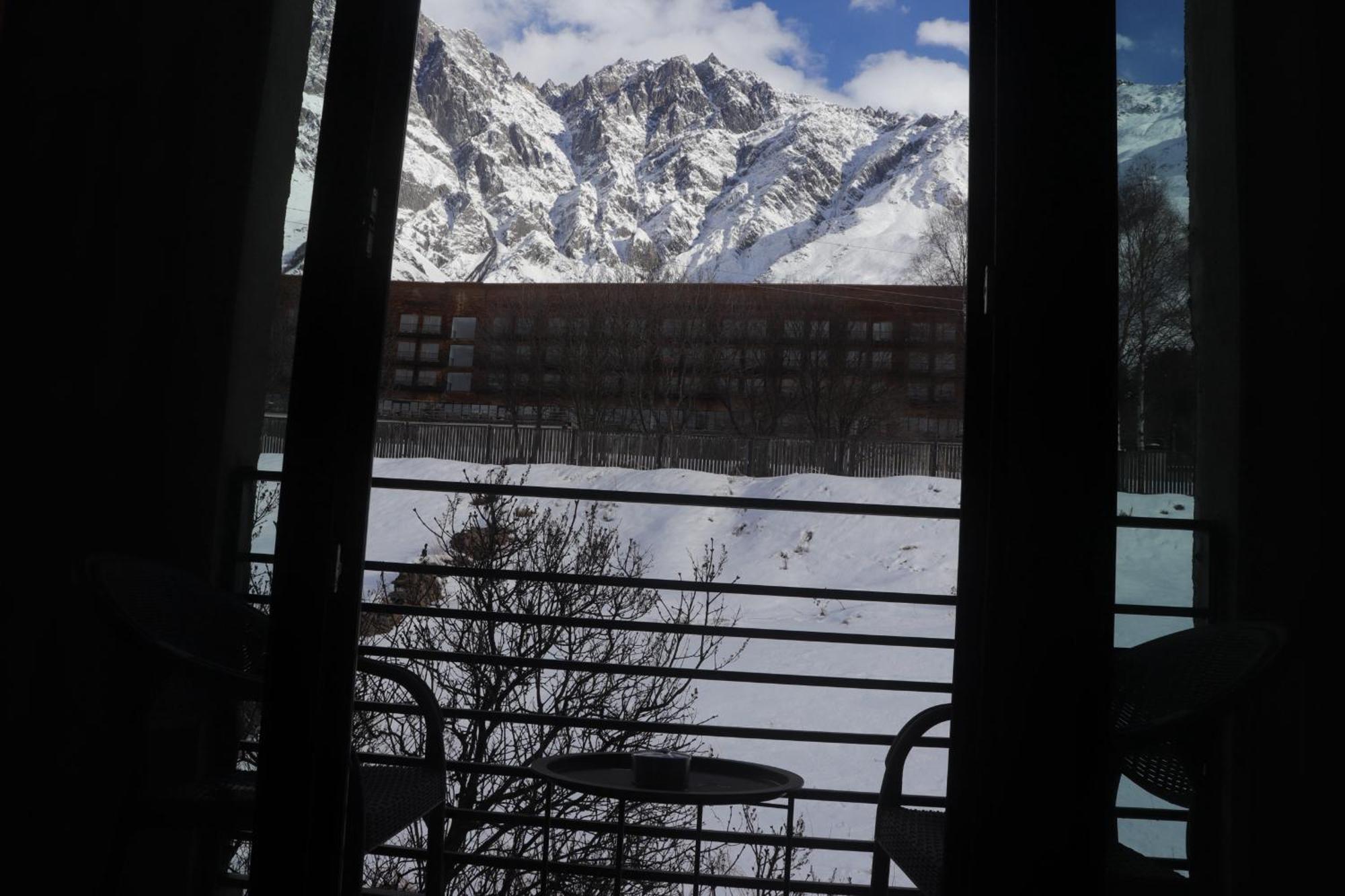 Rooftop Kazbegi المظهر الخارجي الصورة