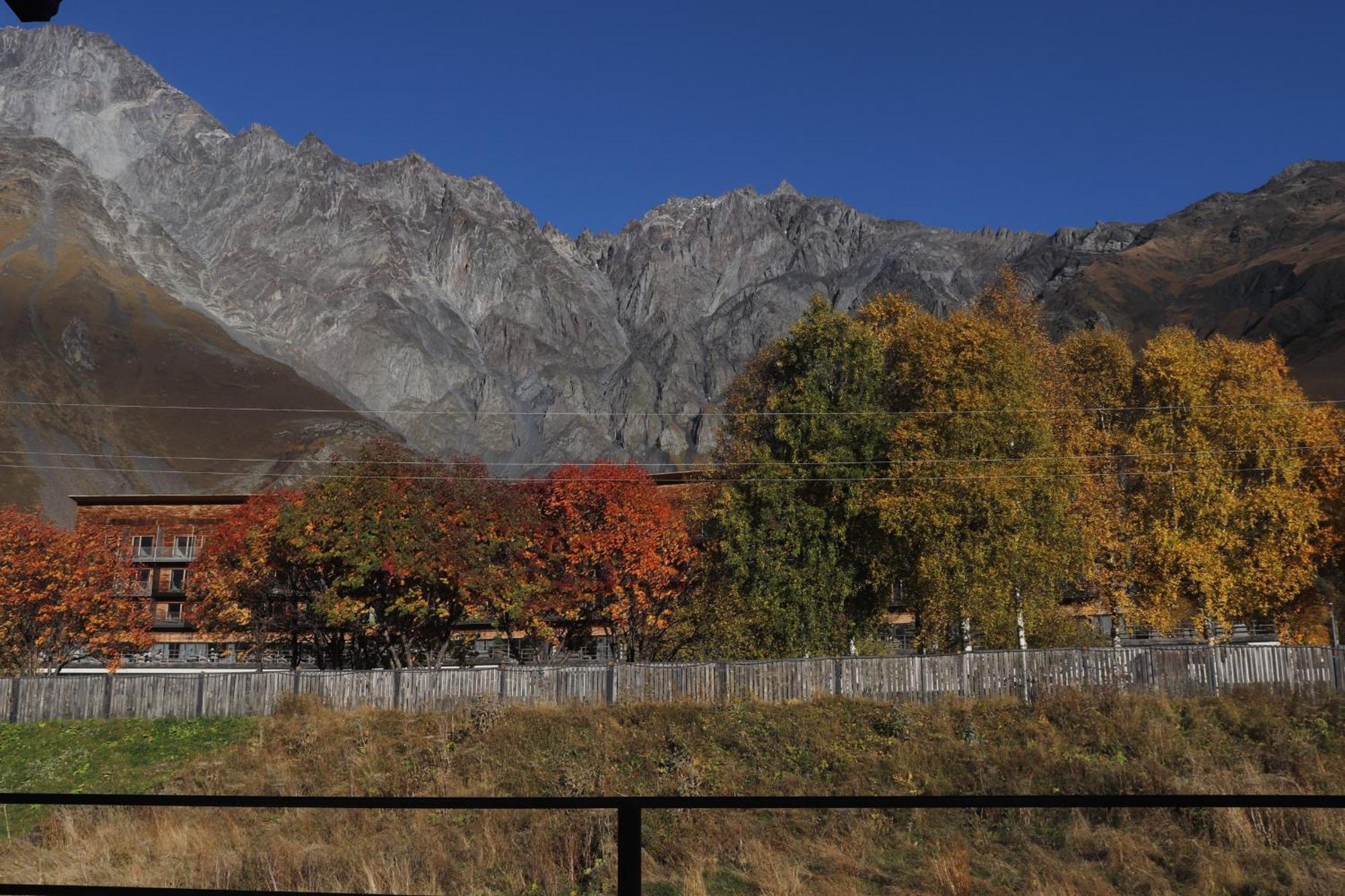 Rooftop Kazbegi المظهر الخارجي الصورة